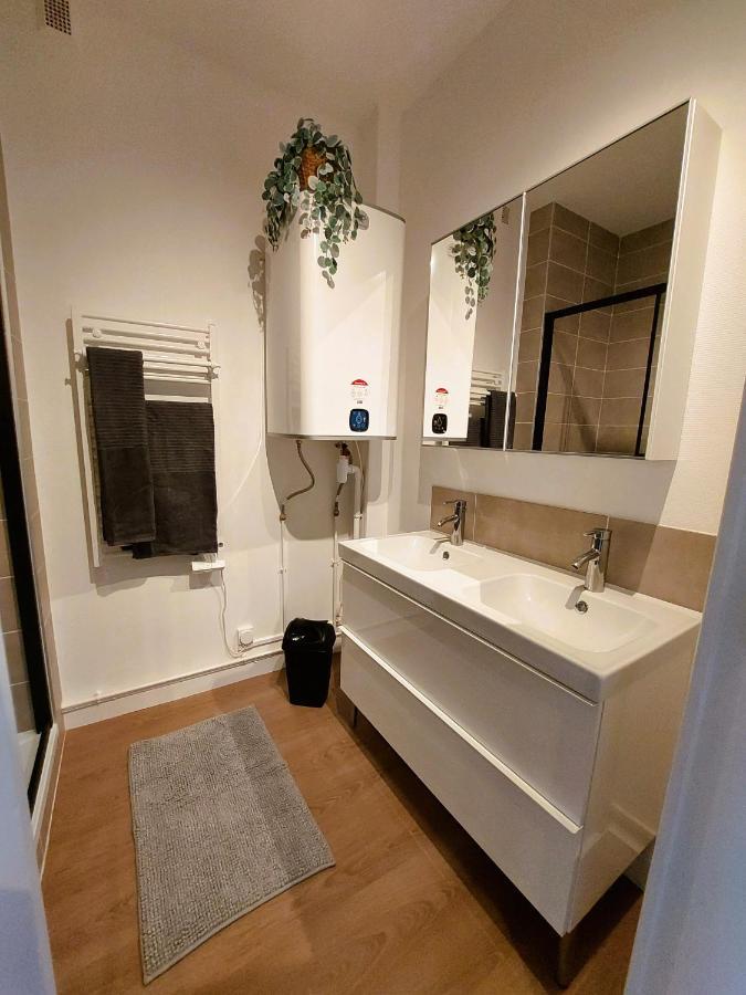 Champon - Lumineux 2 Chambres Avec Garage Prive - Tram A 1 Min Grenoble Zewnętrze zdjęcie